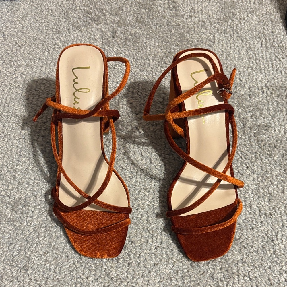 Lulu's Rust Strappy Heels